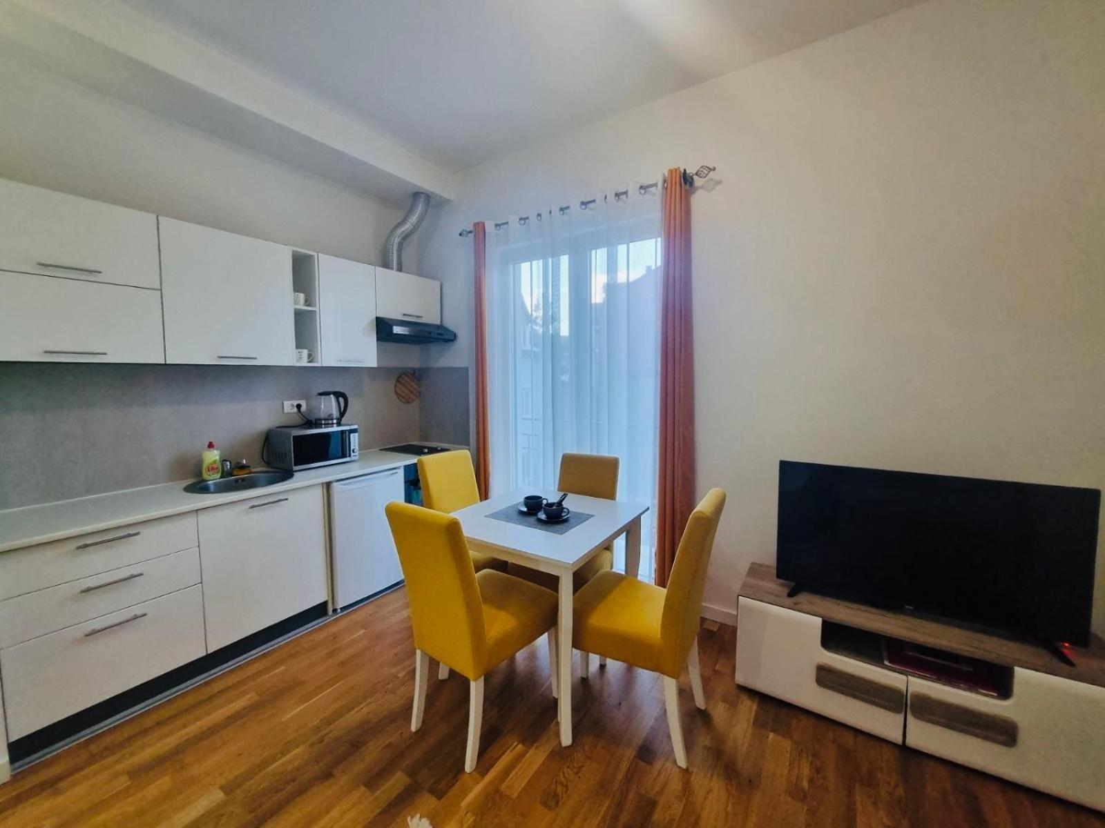Apartment Dora Cetinje Kültér fotó